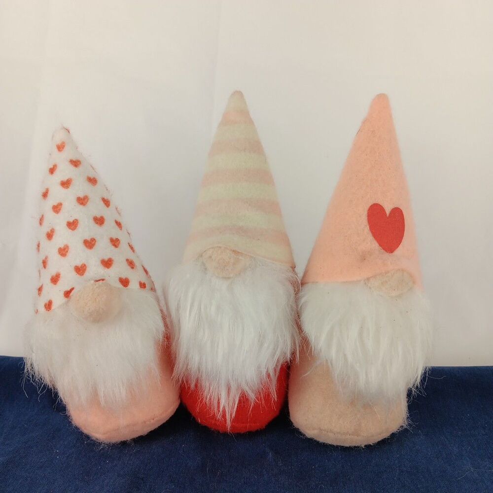 Target Bullseye Playground Valentine Gnome Figures Heart Love Small 5.5in